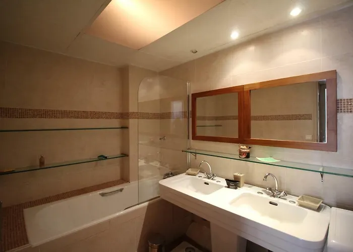 Agencia Rue D'antibes Daire