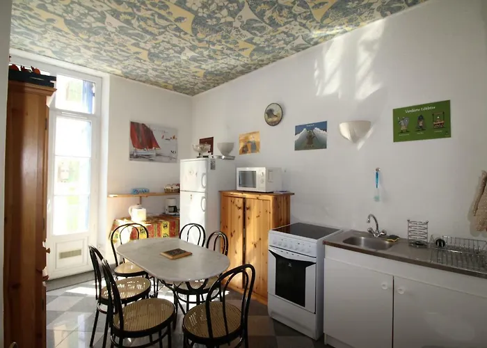 Agencia Rue D'antibes